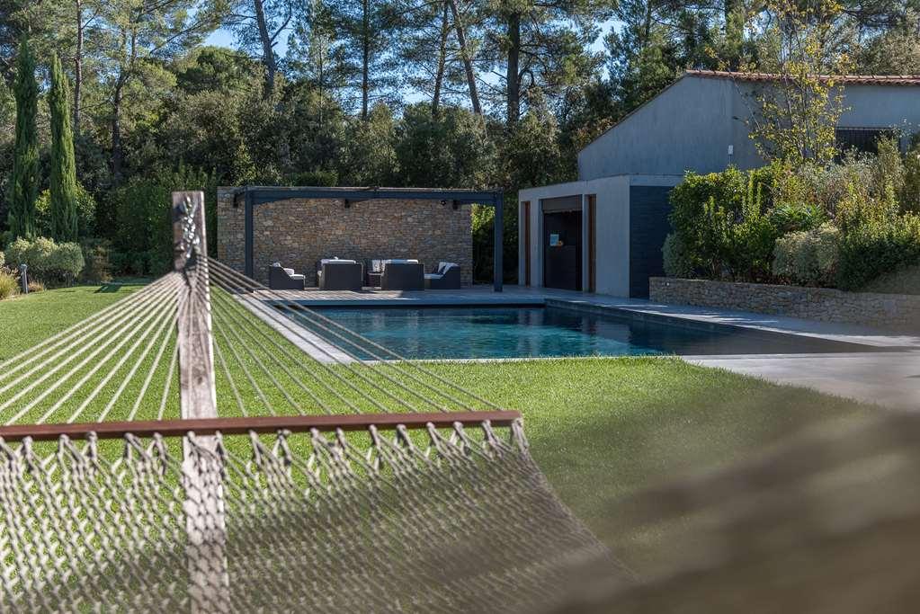 Domaine Rampale Bed & Breakfast Fuveau Konforlar fotoğraf