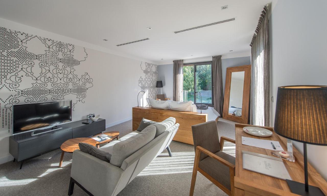 Domaine Rampale Bed & Breakfast Fuveau Dış mekan fotoğraf